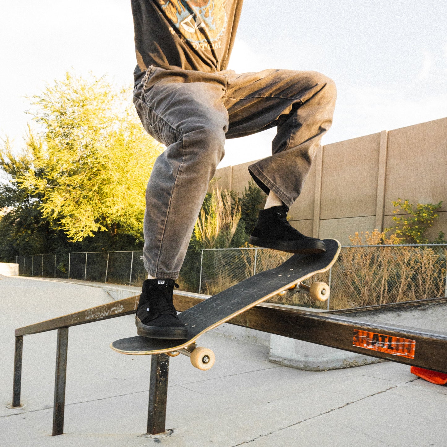 REV HT Amsterdam - Factory Second