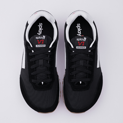 RUNNER V1 Track Black '26 [B-Stock]